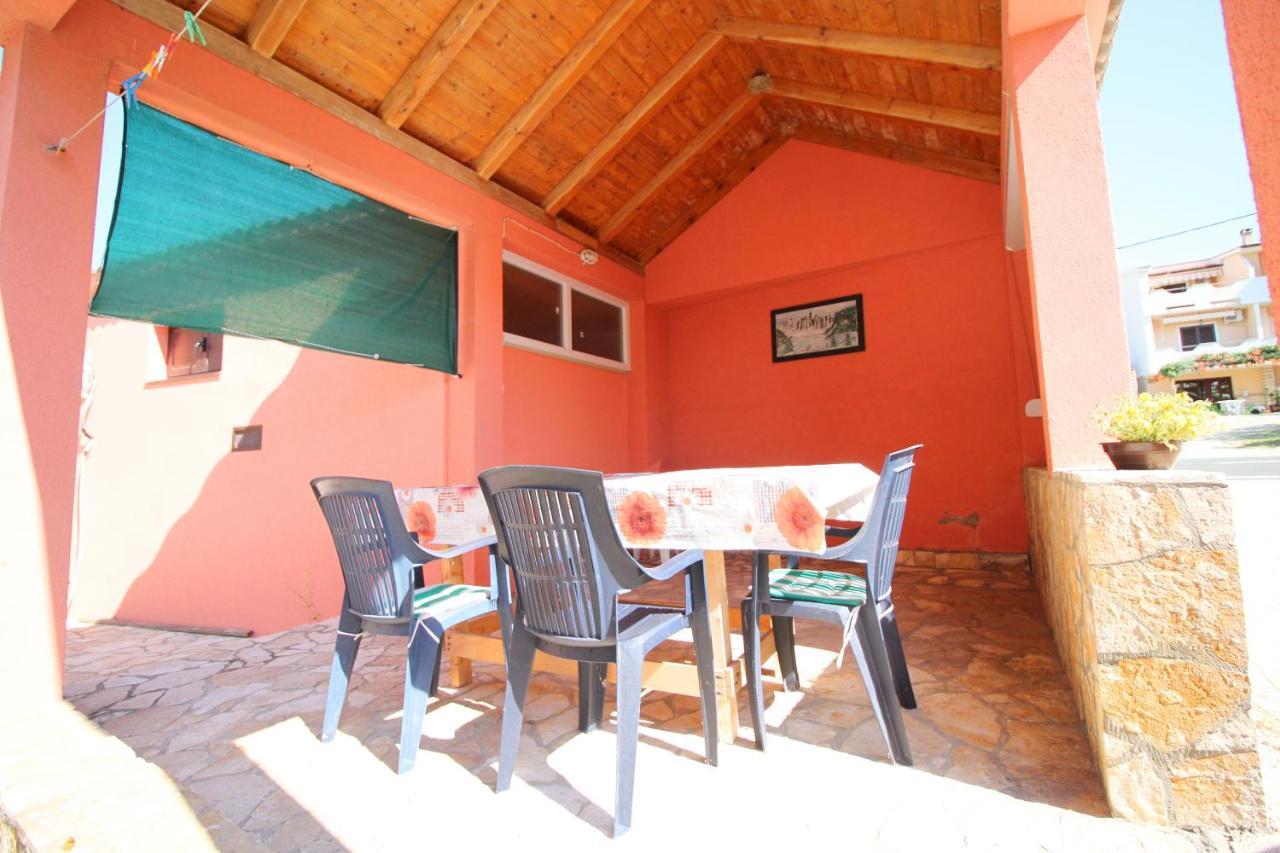 Dubravka Apartment Dinjiska Luaran gambar