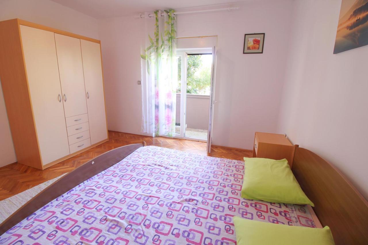 Dubravka Apartment Dinjiska Luaran gambar