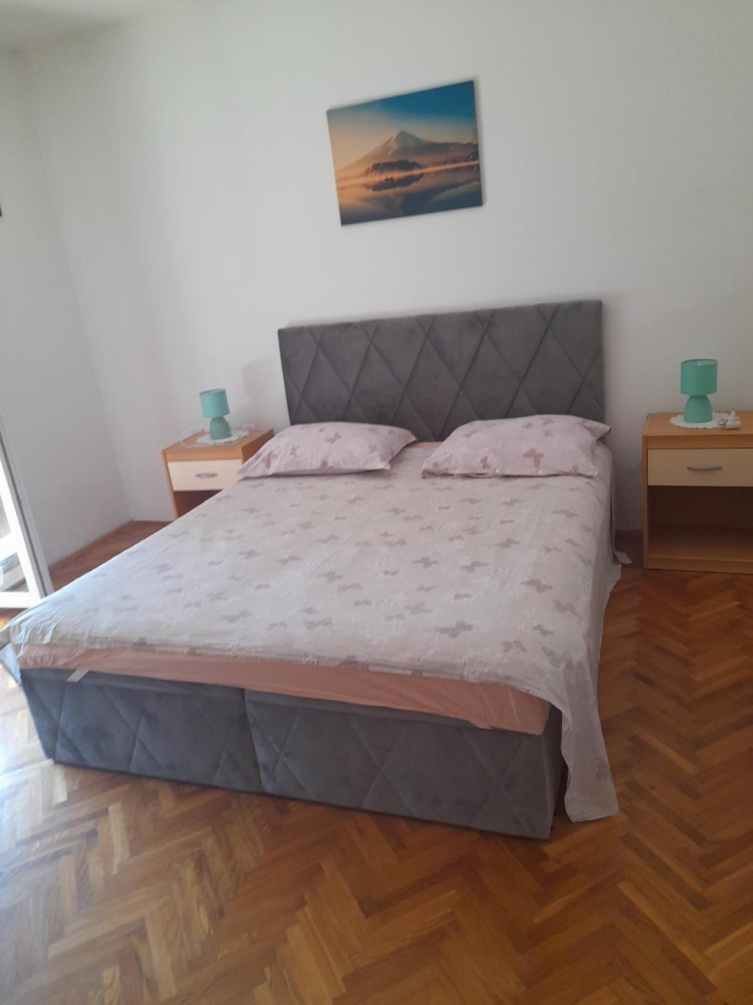 Dubravka Apartment Dinjiska Luaran gambar